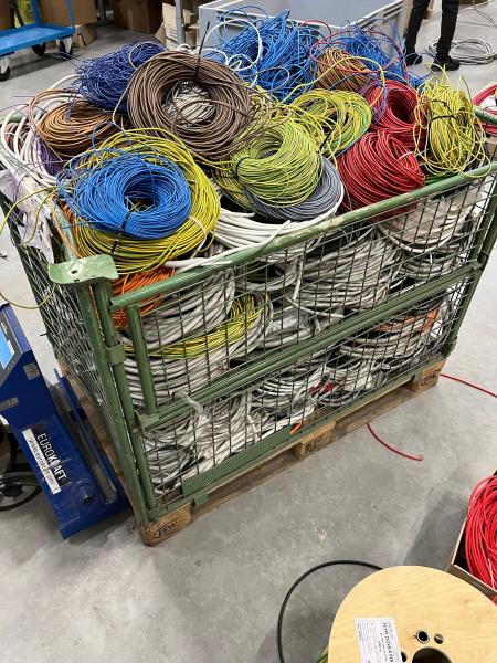 435 Kilo Kupfer, Kabelschrott , Kabel , Verschnitt (siehe Bild) ***ABVERKAUF***